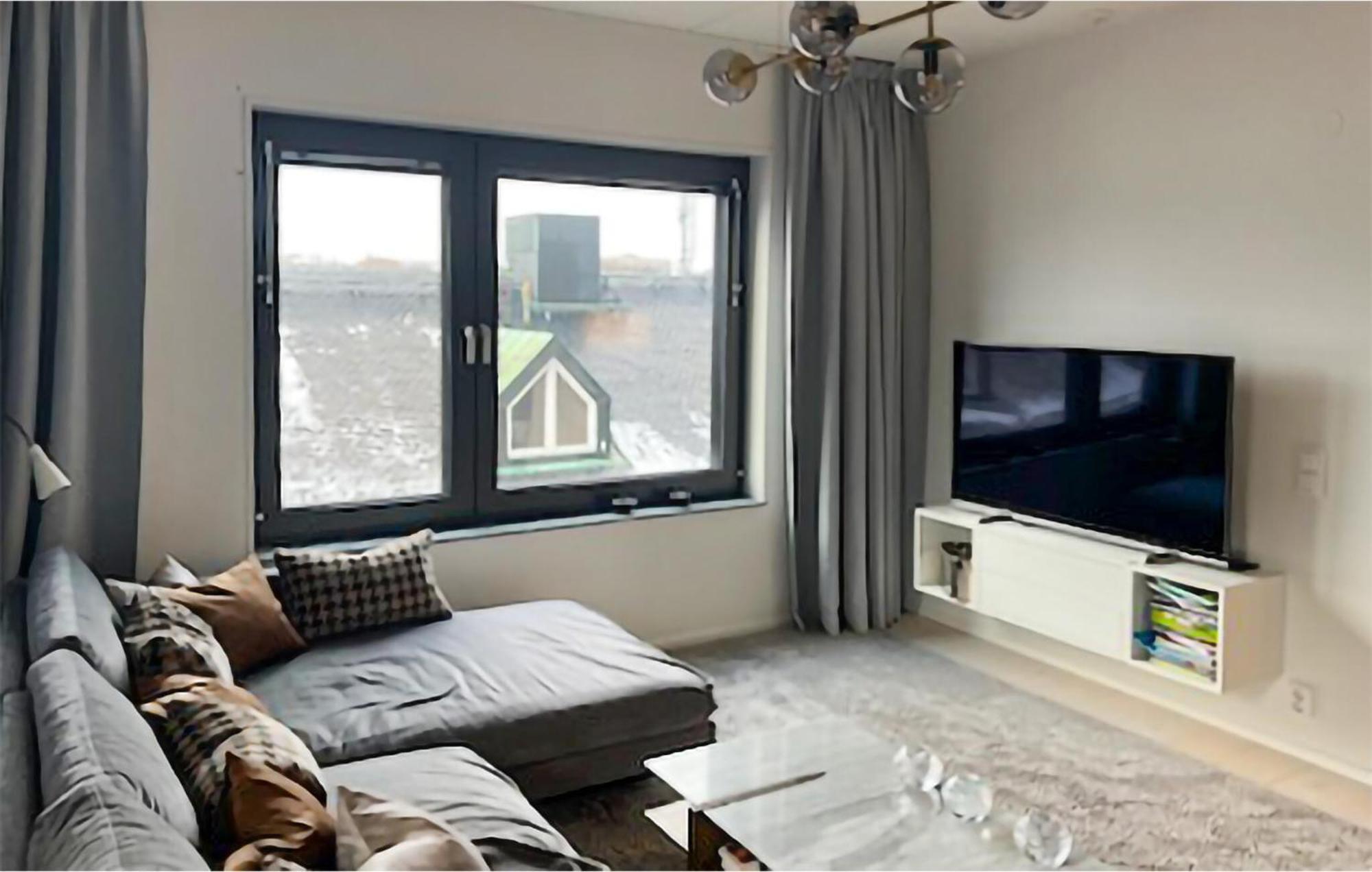 2 Bedroom Gorgeous Apartment In 스톡홀름 외부 사진